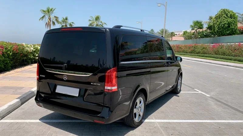 Mercedes-Benz V-class rental