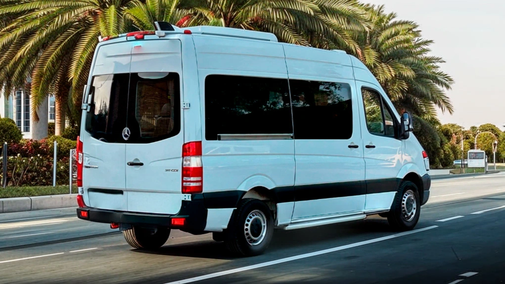  cheap rent Mercedes Sprinter