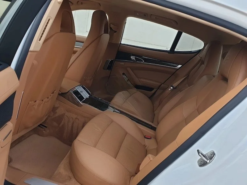  profitable rent Porsche Panamera