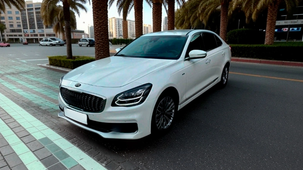 rent KIA K900