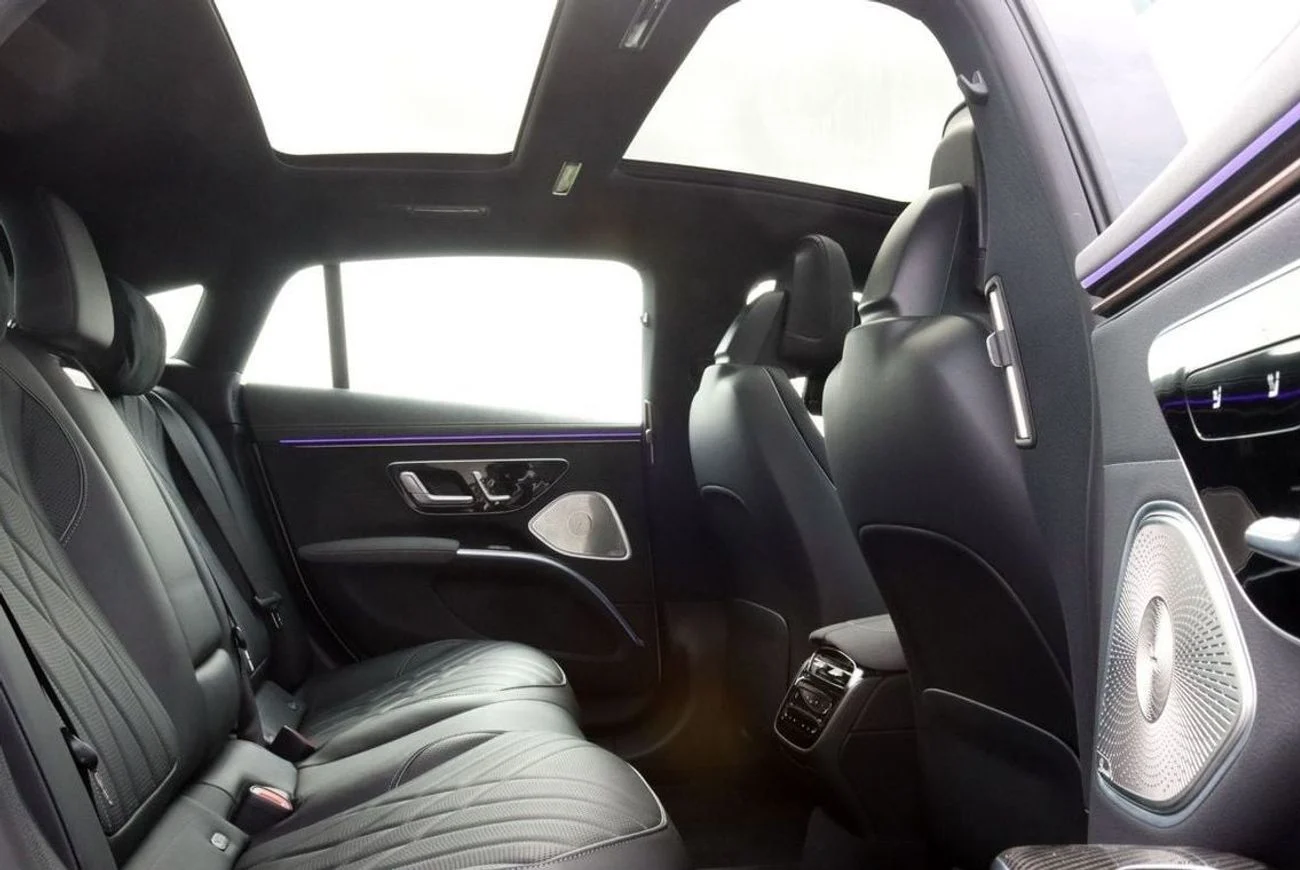 rent in Dubai Mercedes EQS