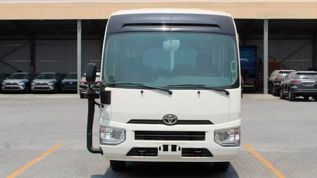 rent in dubai toyota coaster