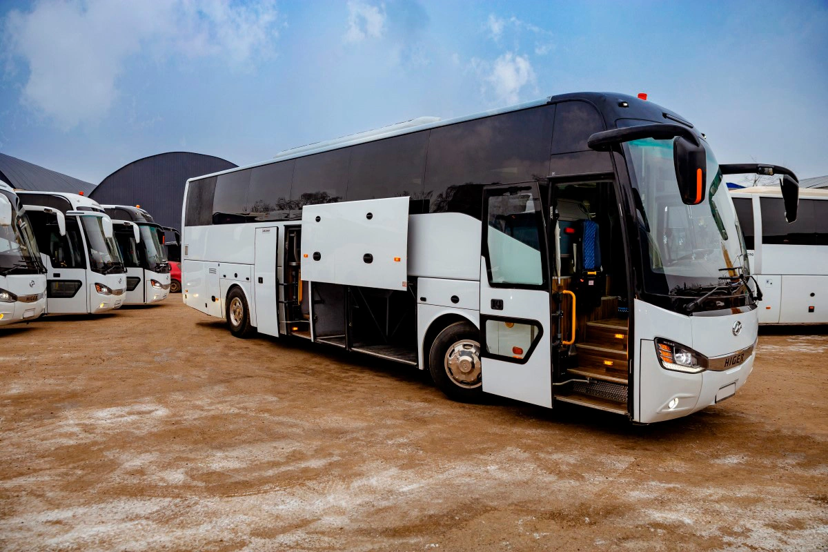 Higer 6129 bus rental