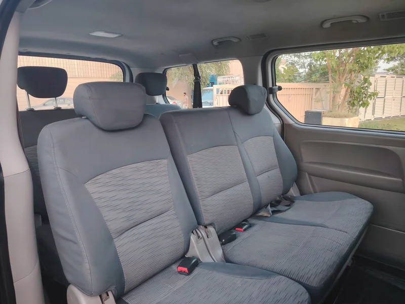 rent a Hyundai Starex